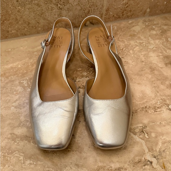 Naturalizer Silver Women's Slingback Shoes - Picture 5 of 7